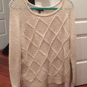 American Eagle Ivory Sweater